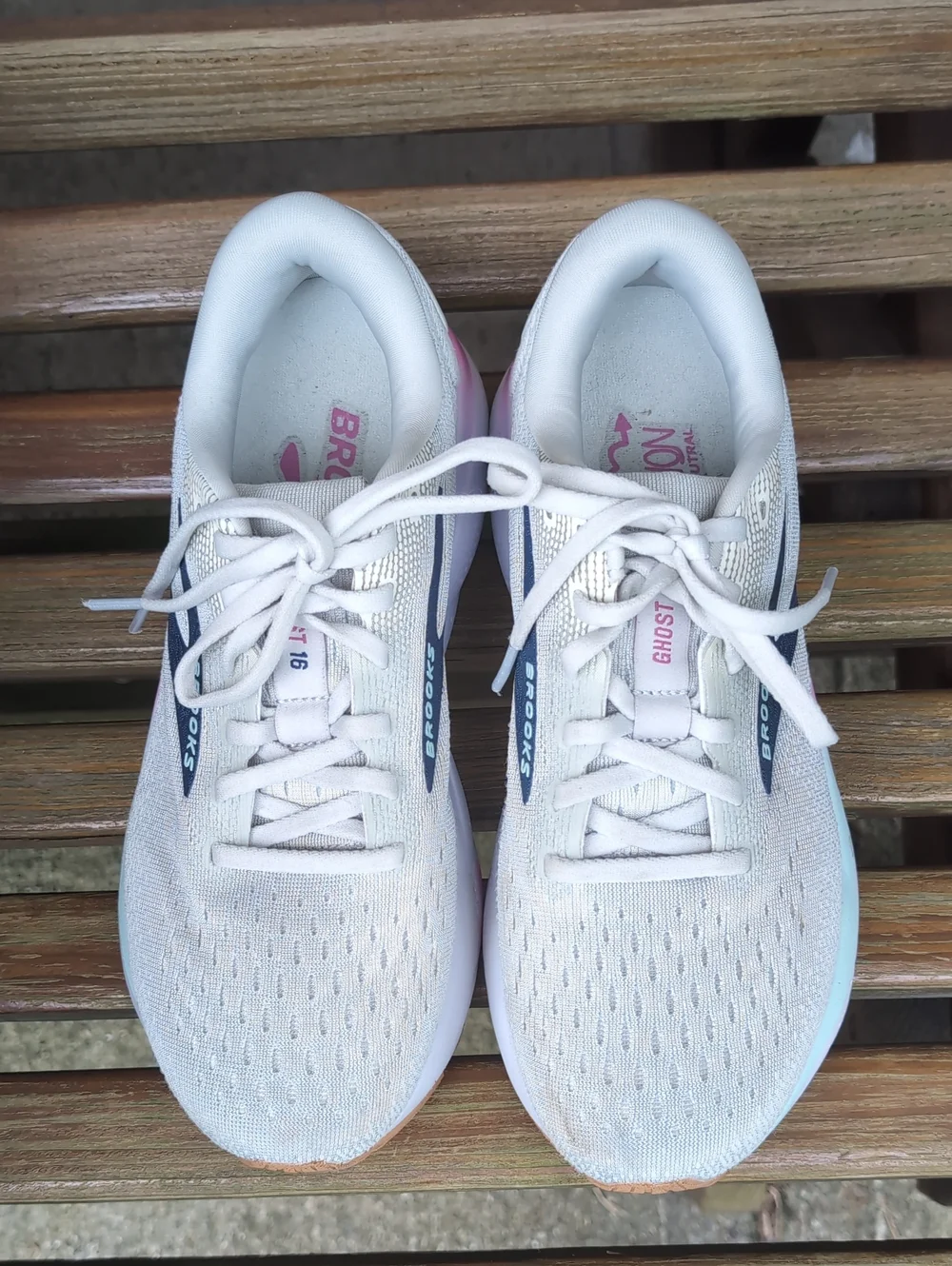 Brooks Ghost  Running Shoes with Navy and Pastel Accents SIze 7.5 Wide